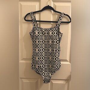 Lands End Womens Tummy Control One Piece Swimsuit Size 10